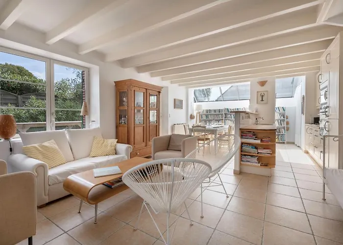 Maison De Caractere A 100 Metres De La Tatil Evi Le Pouliguen