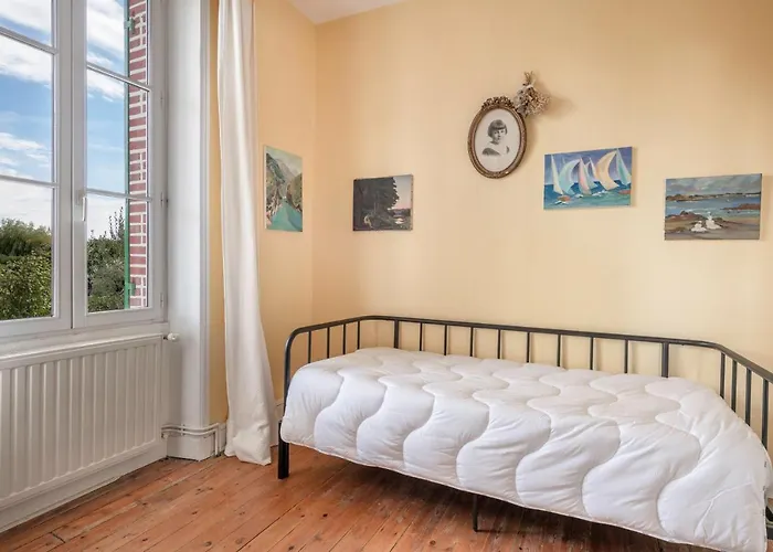 Maison De Caractere A 100 Metres De La Le Pouliguen